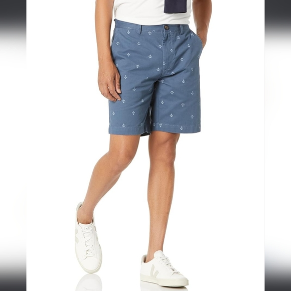 Cotton slim fit shorts - Picture 1 of 6